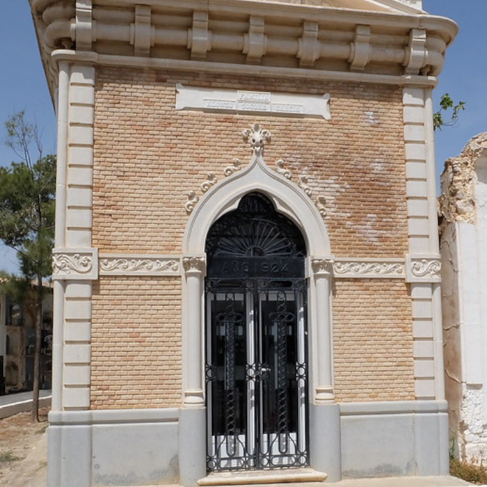 Detalle del Cementerio